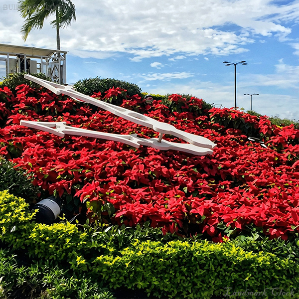 GPS-Synchronized Flower Clock Landmark f