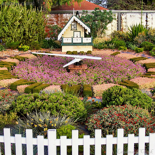 Native-Plant Floral Clock for Public Parks and Botanical Gardens
